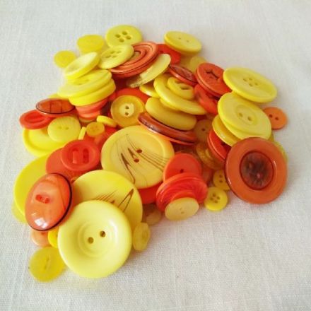 Galanterie: Plastové knoflíky 8-43 mm (120ks) - mix